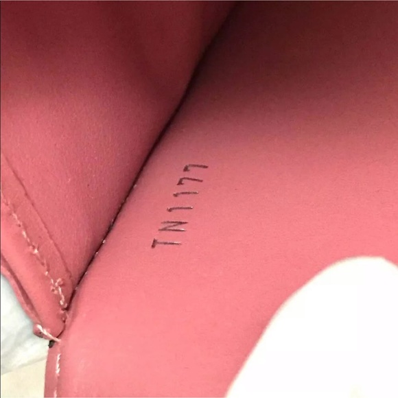 CERTIFIED AUTHENTIC LV Porte. Twist Wallet - Picture 8 of 8